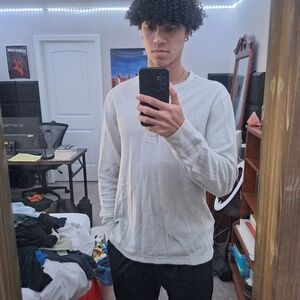 Large Light Grey Sweater